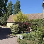 D'hotes Et A La Ferme De L'oudon & Frühstückspension