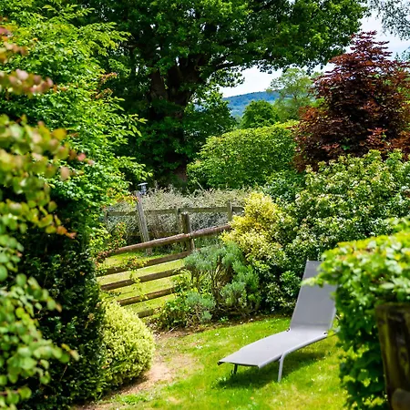 Couette-café La Ferme De L'oudon&spa Berville (Calvados)