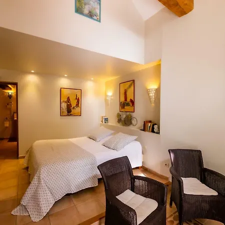 D'hôtes Et à La Ferme De L'oudon&spa Berville (Calvados)