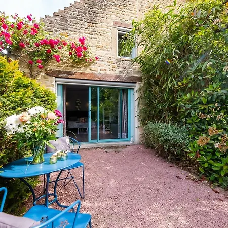 Couette-café La Ferme De L'oudon&spa Berville (Calvados)