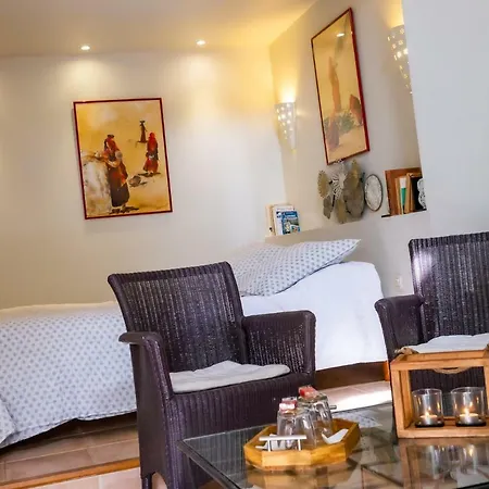 D'hôtes Et à La Ferme De L'oudon&spa Bed & Breakfast Berville (Calvados)