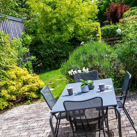 D'hôtes Et à La Ferme De L'oudon&spa Bed & Breakfast