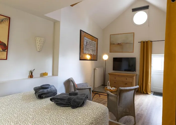 D'hotes Et A La Ferme De L'oudon & Bed & Breakfast 4*