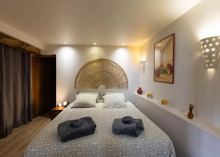 Oda ve Kahvaltı D'hotes Et A La Ferme De L'oudon & 4*