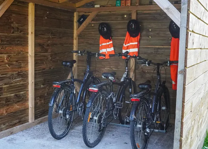 Bed & Breakfast D'hotes Et A La Ferme De L'oudon & Berville (Calvados)