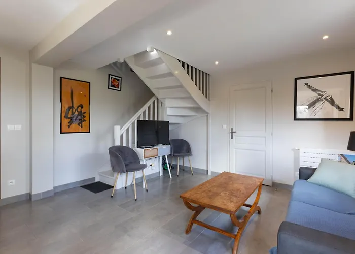 D'hotes Et A La Ferme De L'oudon & Oda ve Kahvaltı Berville (Calvados)