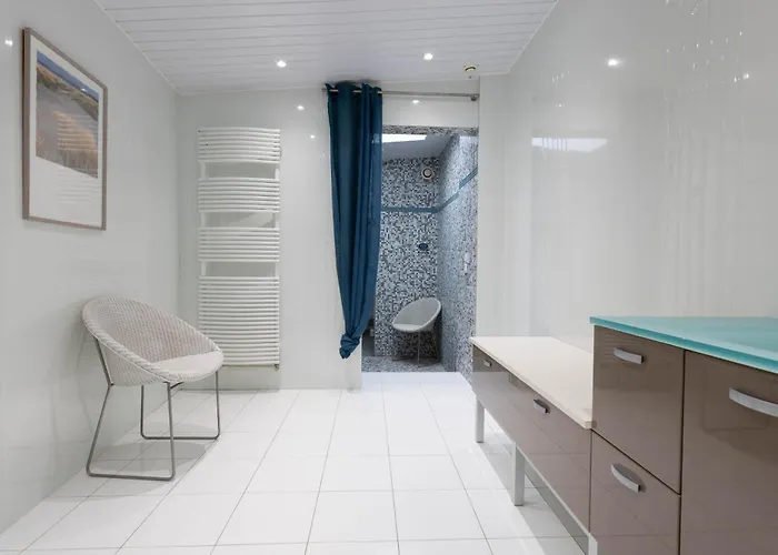 Bed & Breakfast D'hotes Et A La Ferme De L'oudon & 4*