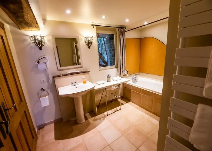 D'hotes Et A La Ferme De L'oudon & Berville (Calvados)