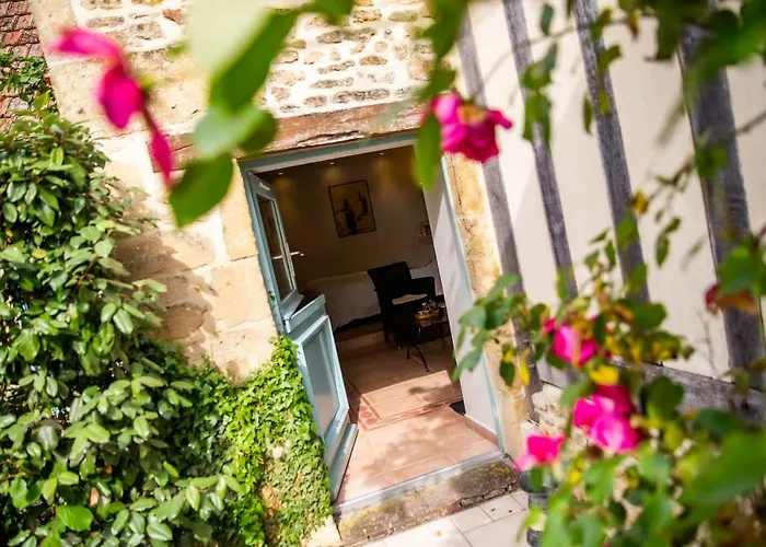 D'hotes Et A La Ferme De L'oudon & 4* Berville (Calvados)
