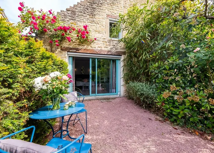 Bed & Breakfast D'hotes Et A La Ferme De L'oudon & Berville (Calvados)